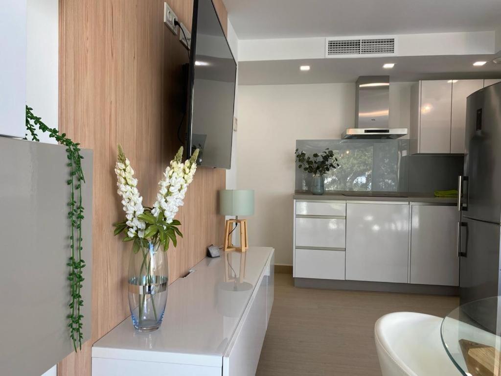Brisa Puerto Marina Apartments Беналмадена Екстериор снимка
